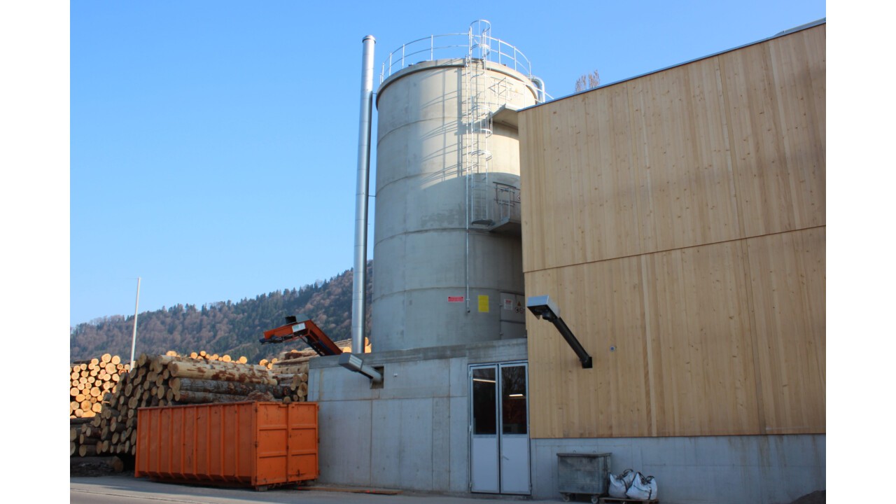 Industrie-Schnitzelheizung 350 kW in Sägewerk